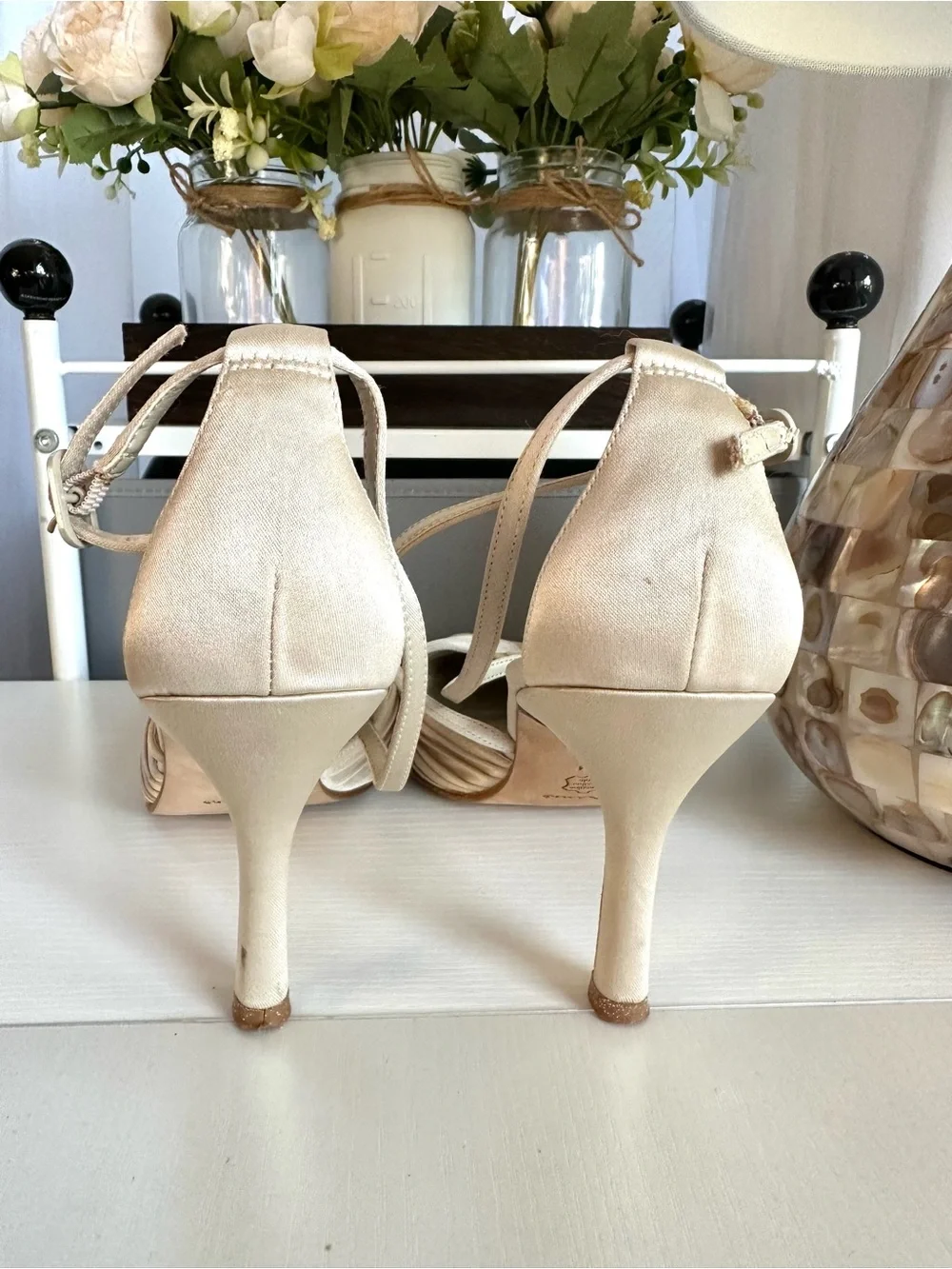 Nina Champagne Satin Pleated Pointed Toe Heels Size 8 1/2